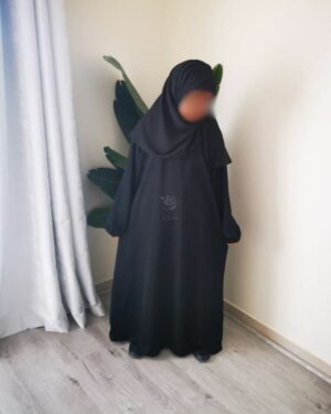 Abaya Nidha