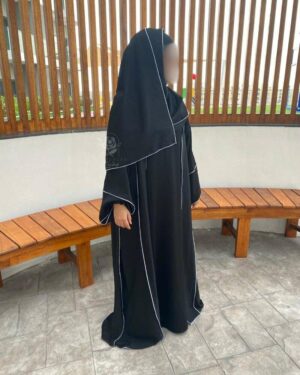 Abaya Layn